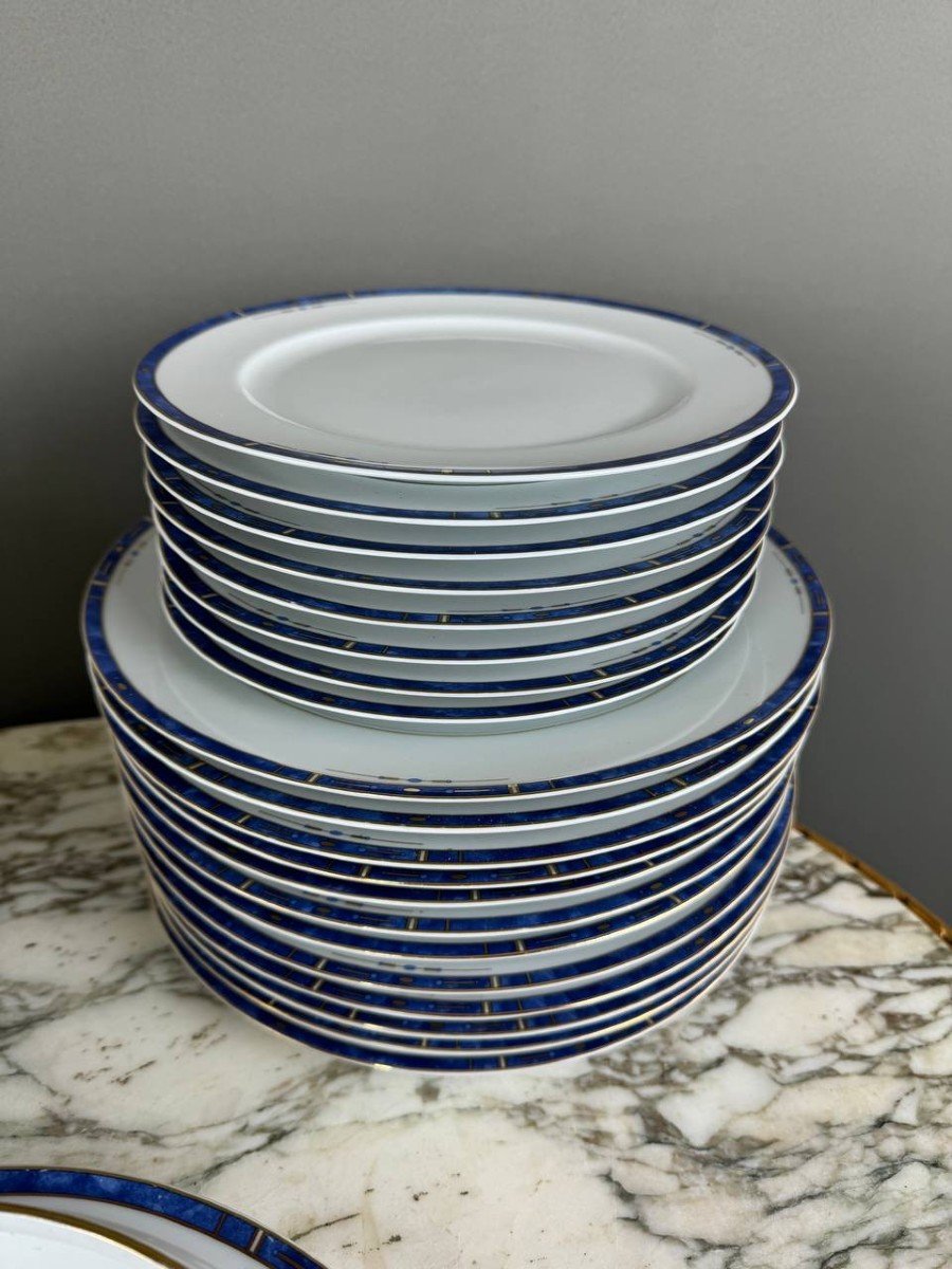 39 Piece Limoges Porcelain Service, 20th Century-photo-4