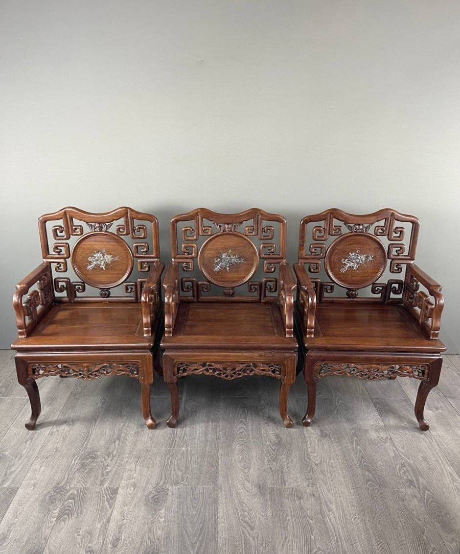 Set Of Chinese Asian Carved And Inlaid Wood Armchairs, Late 19th / Early 20th Century