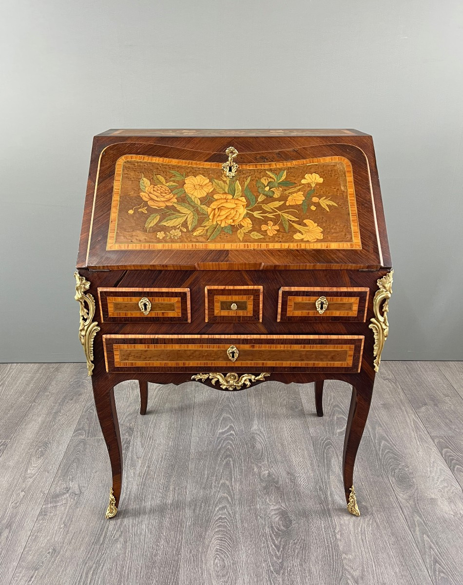 Superbe Secrétaire Marqueté De Style Louis XV , XIXe Siècle