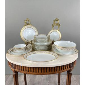 25 Piece Limoges Porcelain Service, 20th Century 