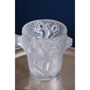 Seau à Champagne Vase “ganymède” En Cristal Par Lalique, XXe Siècle 