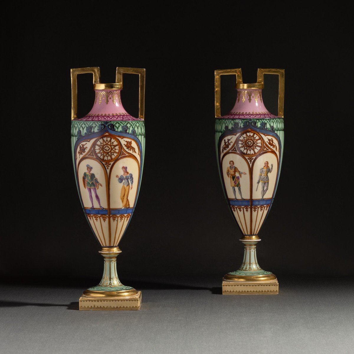 Dihl et Guérhard - très rare paire de vases "fuseau" à décor Troubadour - porcelaine vers 1820-photo-3