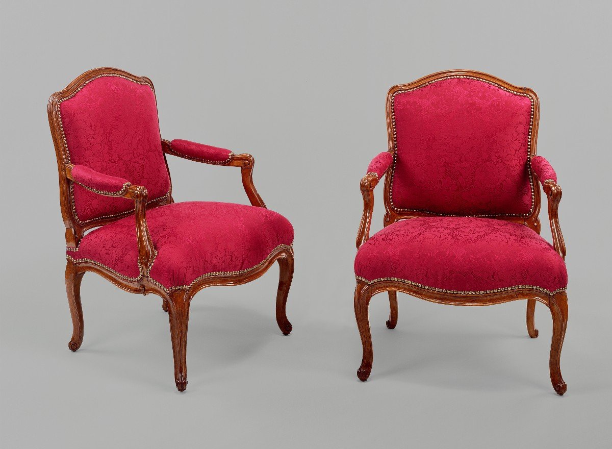 NQ Foliot, maître en 1729 - fauteuil à la reine - bois naturel et soie-photo-7