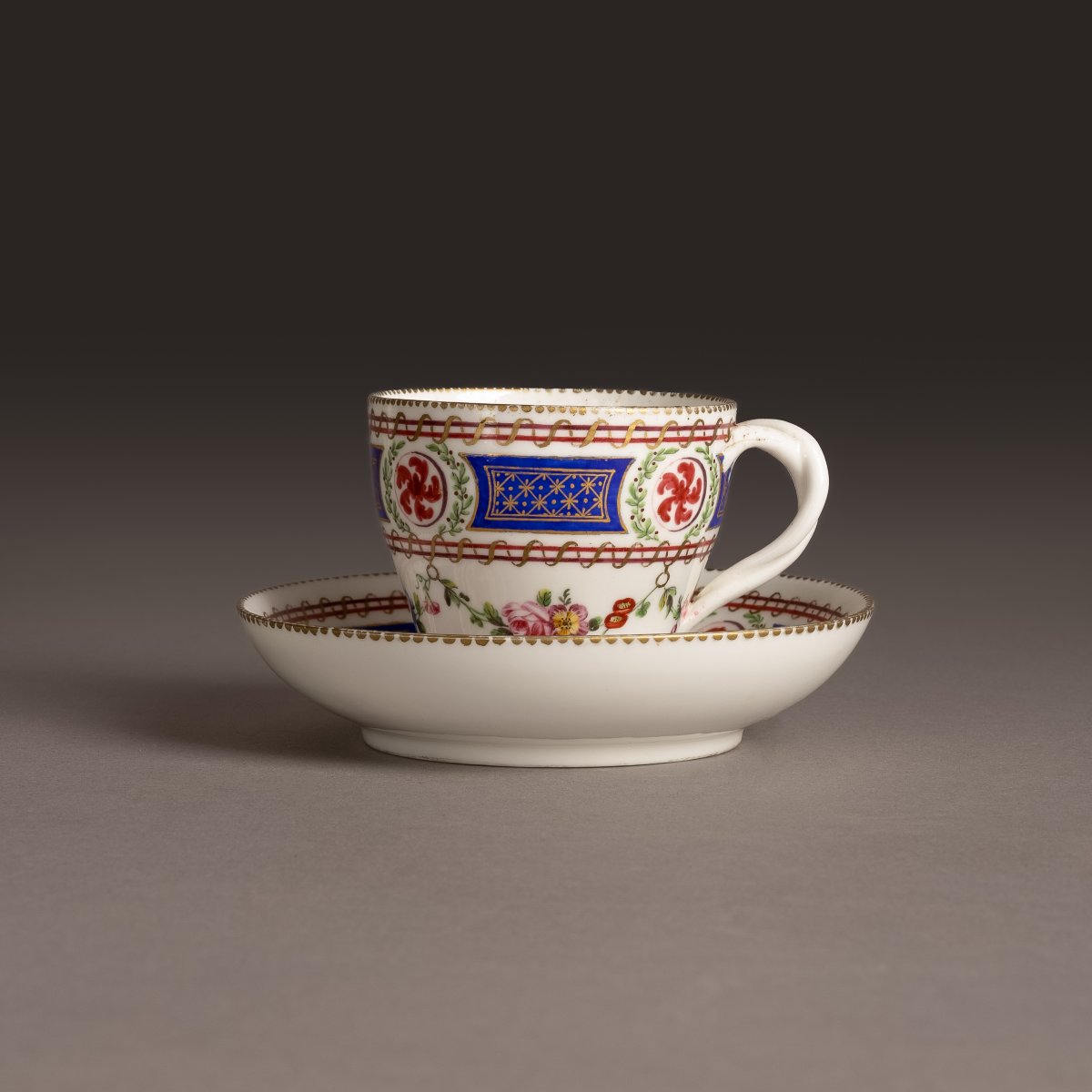 Manufacture Royale De Sèvres, 1767 - Hébert Tumbler And Saucer In Soft Paste-photo-6