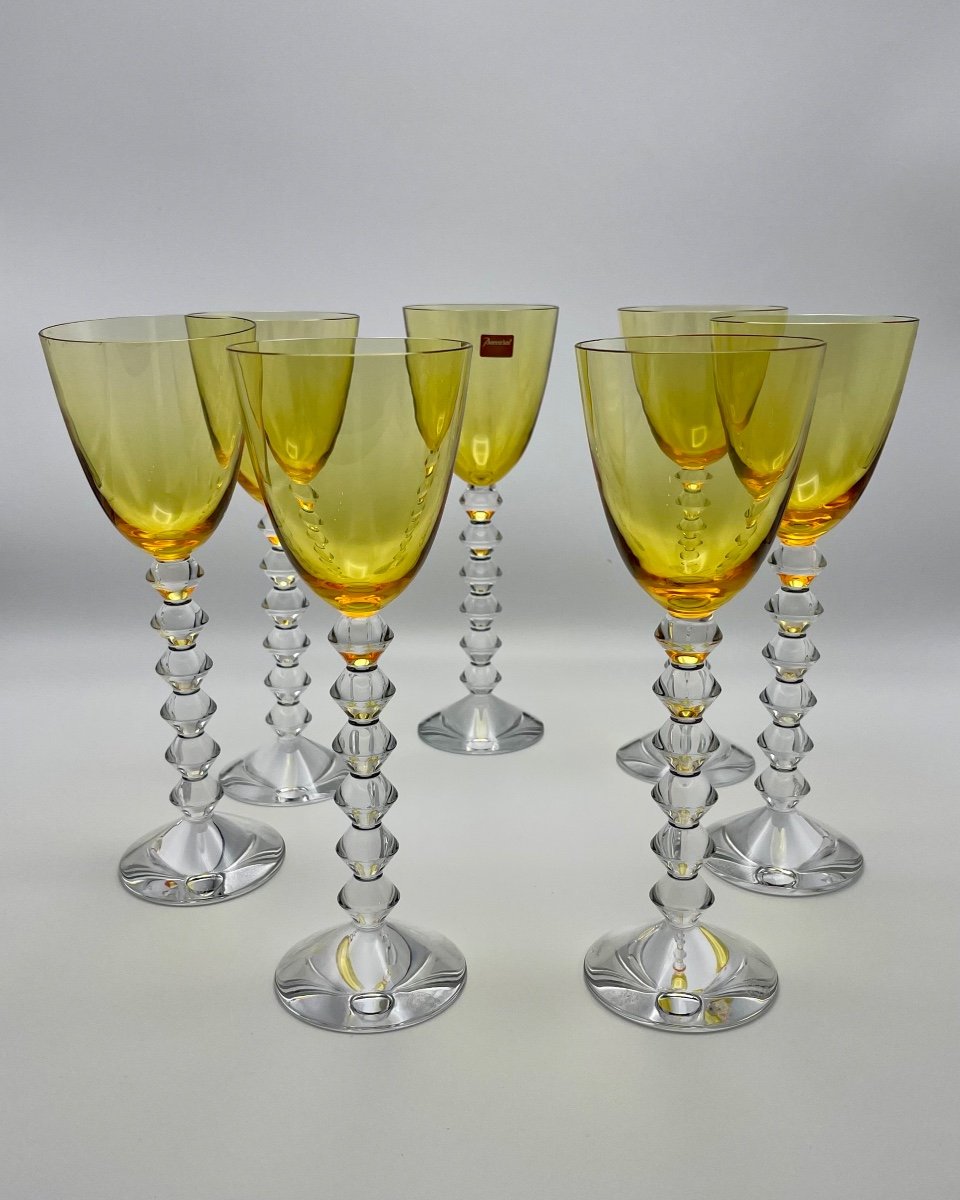 Baccarat -  Verre à Vin Du Rhin  Vega  Couleur Mousse ( Prix à La Pièce)