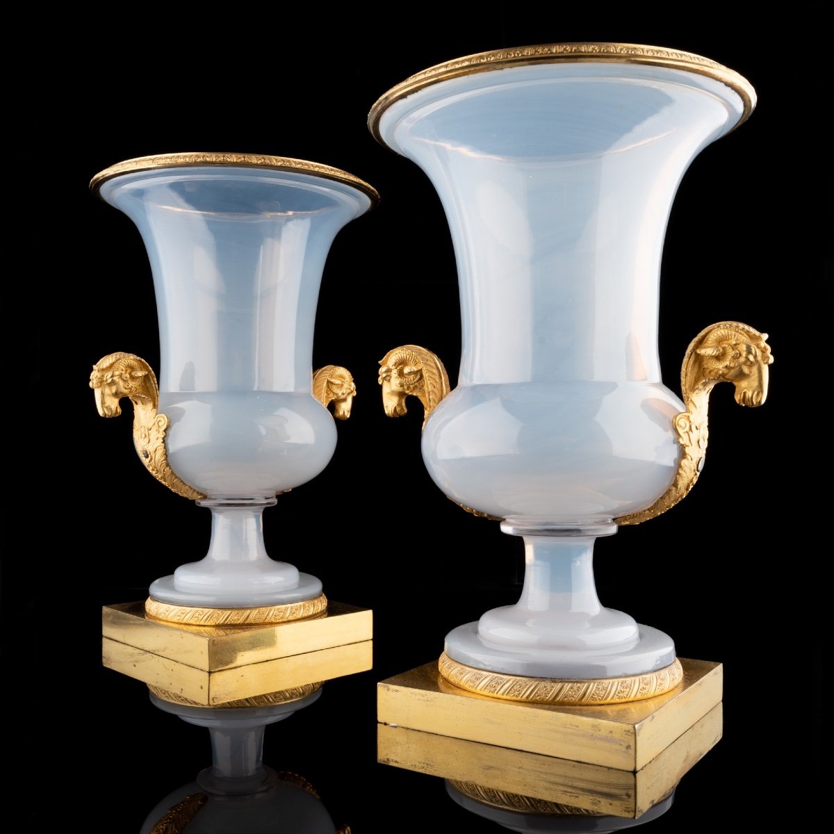 Pair Of Urn Vases In Opaline And Gilt Bronze.-photo-1