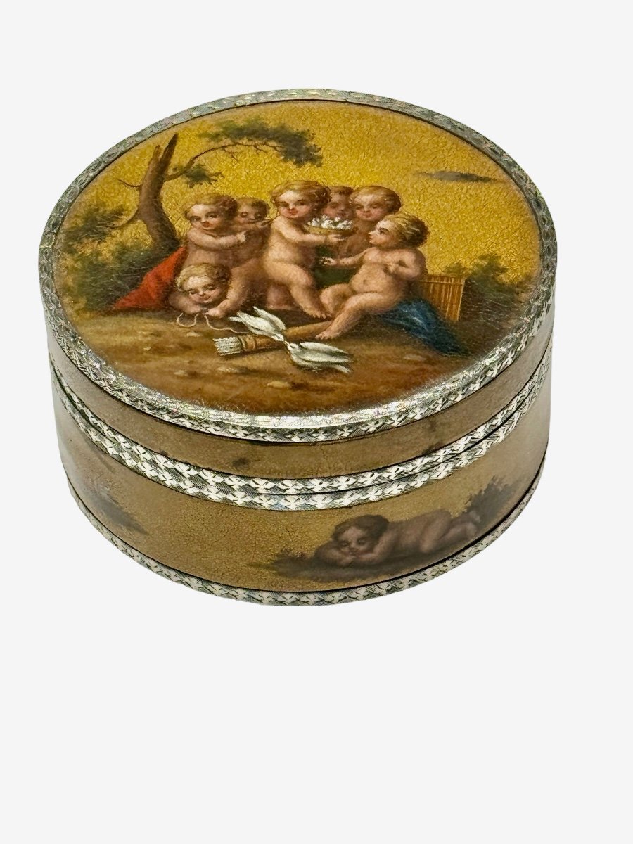 Round Box With Putti Decor, Louis XVI Period-photo-2