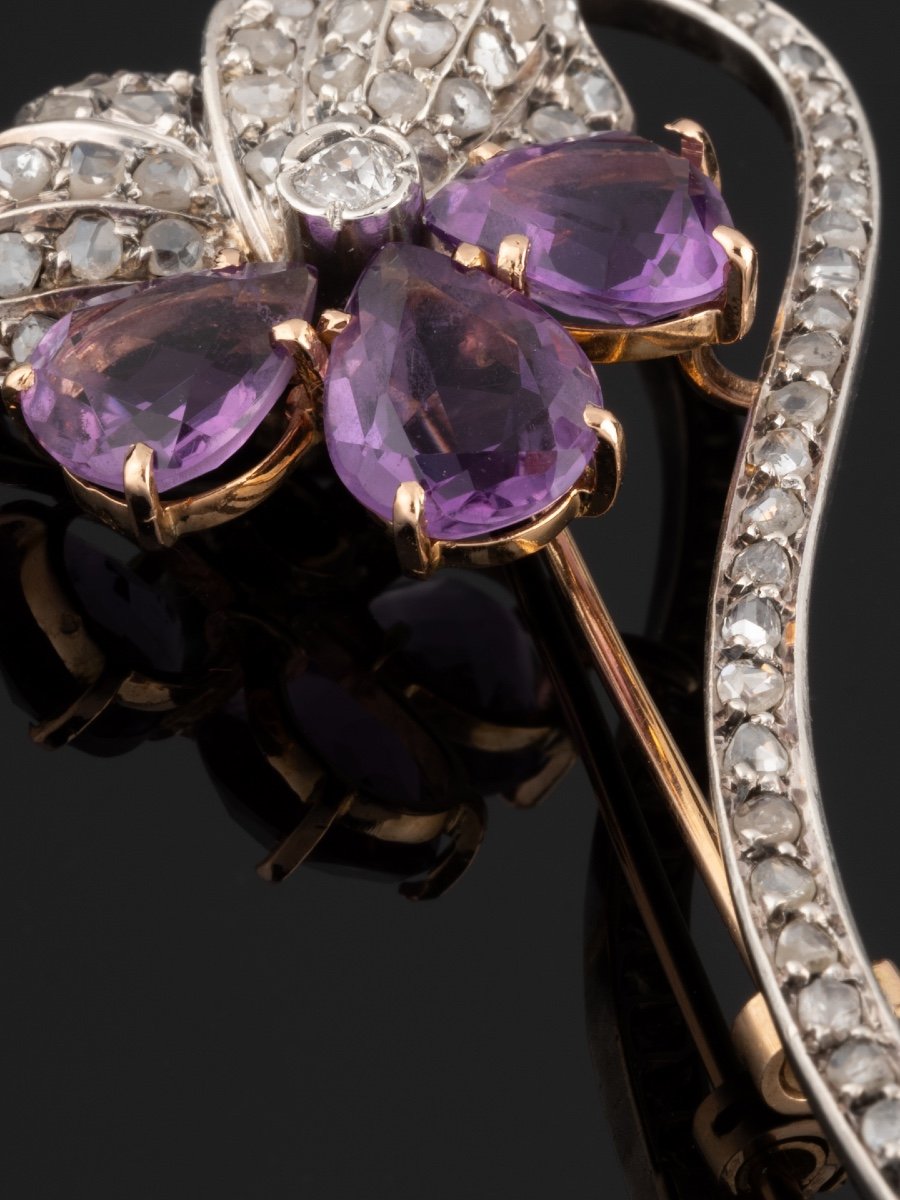 Pansy Brooch In Gold, Silver, Diamonds And Amethysts.-photo-2