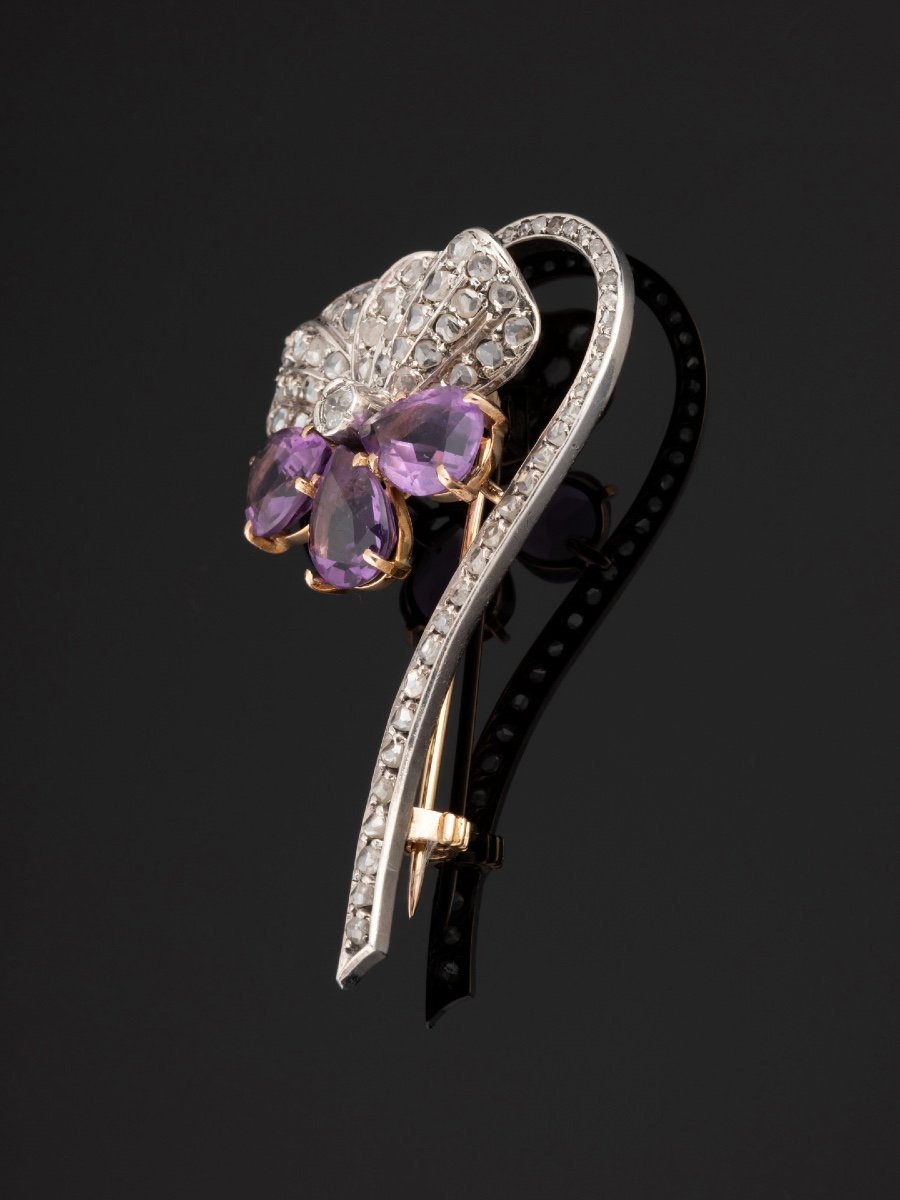 Pansy Brooch In Gold, Silver, Diamonds And Amethysts.-photo-1