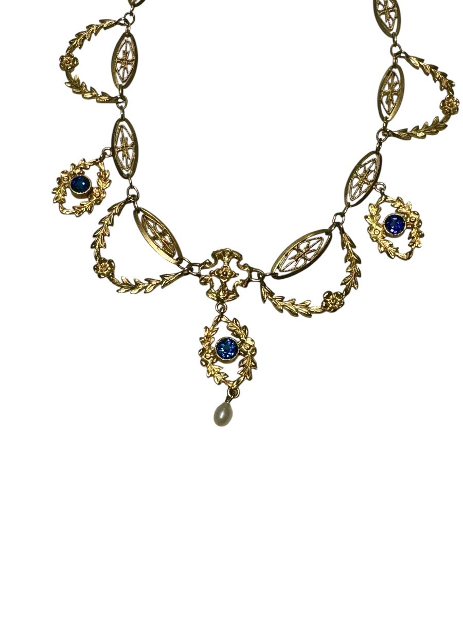 Art Nouveau Necklace In Gold, Sapphires And Natural Pearl