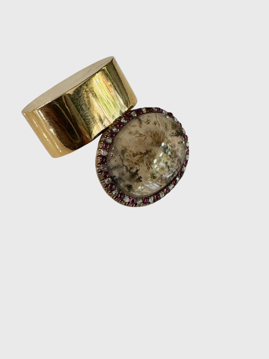 Pillbox In Gold, Agate, Rubies And Diamonds-photo-3