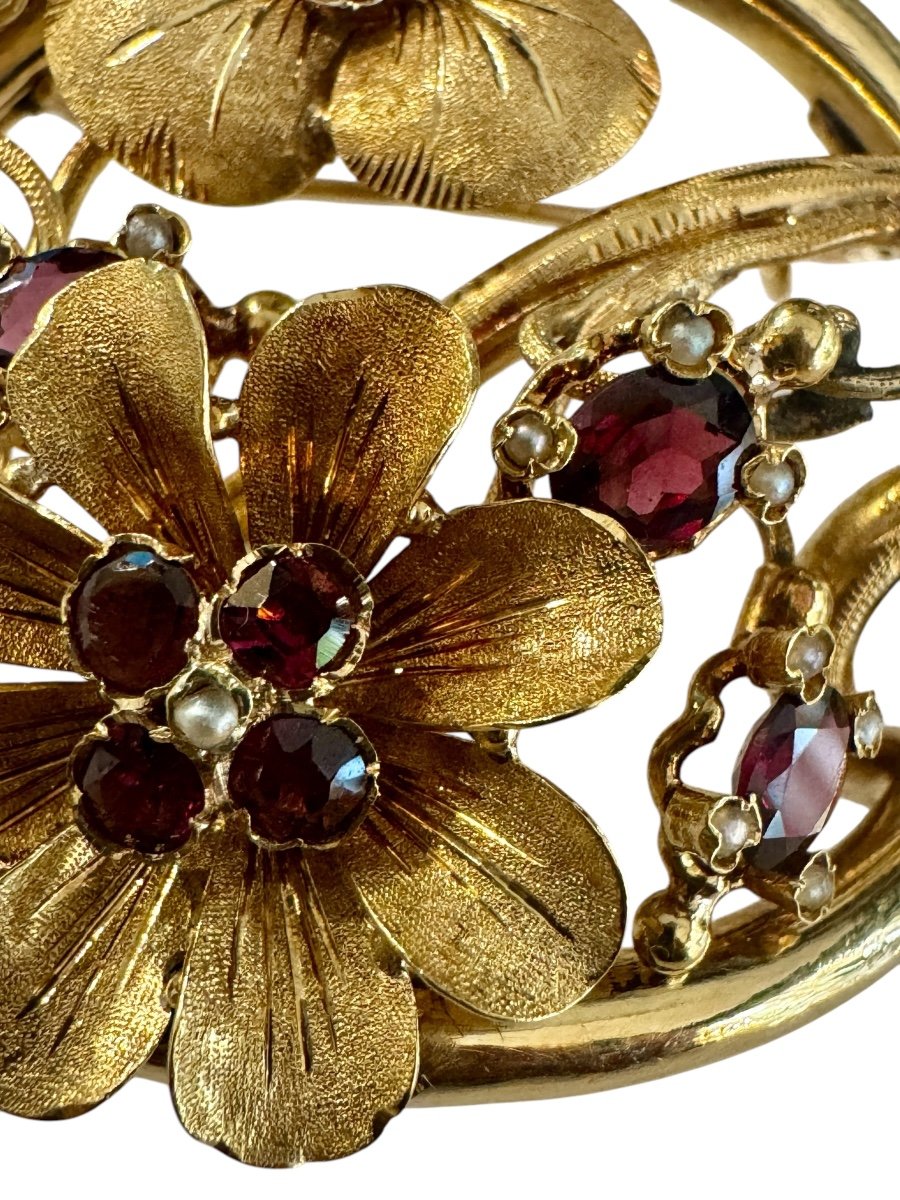 Gold And Garnet Brooch From The Napoleon III Period-photo-1