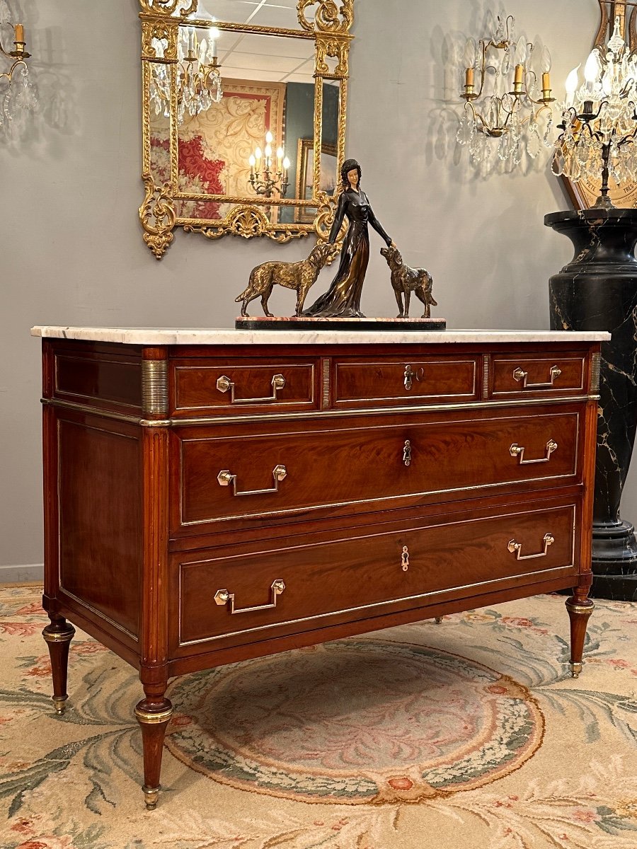 Louis XVI Commode In Mahogany Eighteenth Century Circa 1770