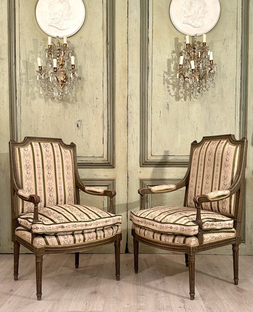 Paire De Fauteuils De Style Louis XVI Epoque XIXeme Vers 1880