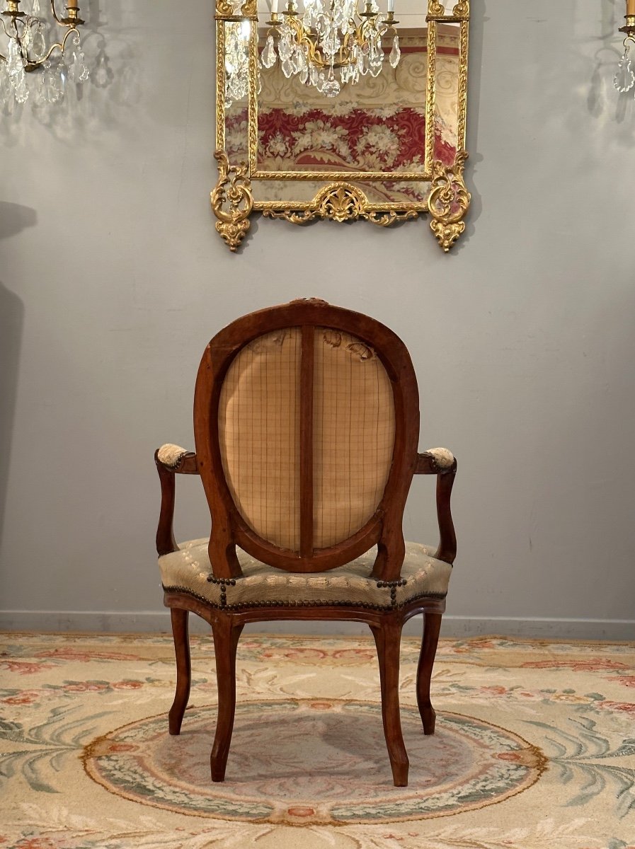 Cabriolet Armchair With Medallion Backrest, Louis XV Period Circa 1750-photo-2