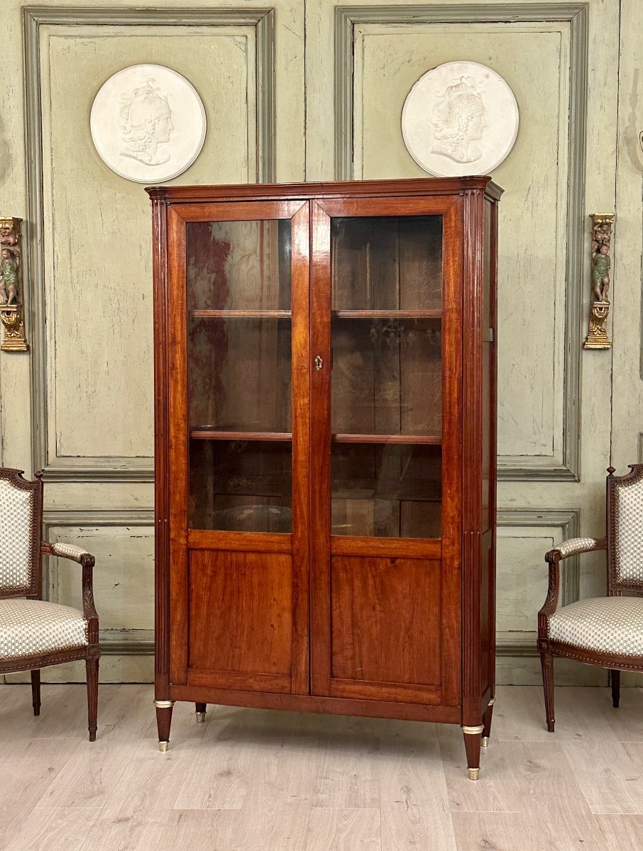 Louis XVI Period Mahogany Showcase Around 1780-photo-1