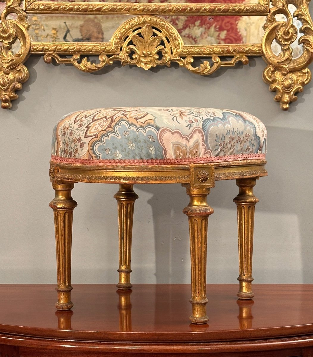 Louis XVI Style Golden Wood Stool From The 19th Century