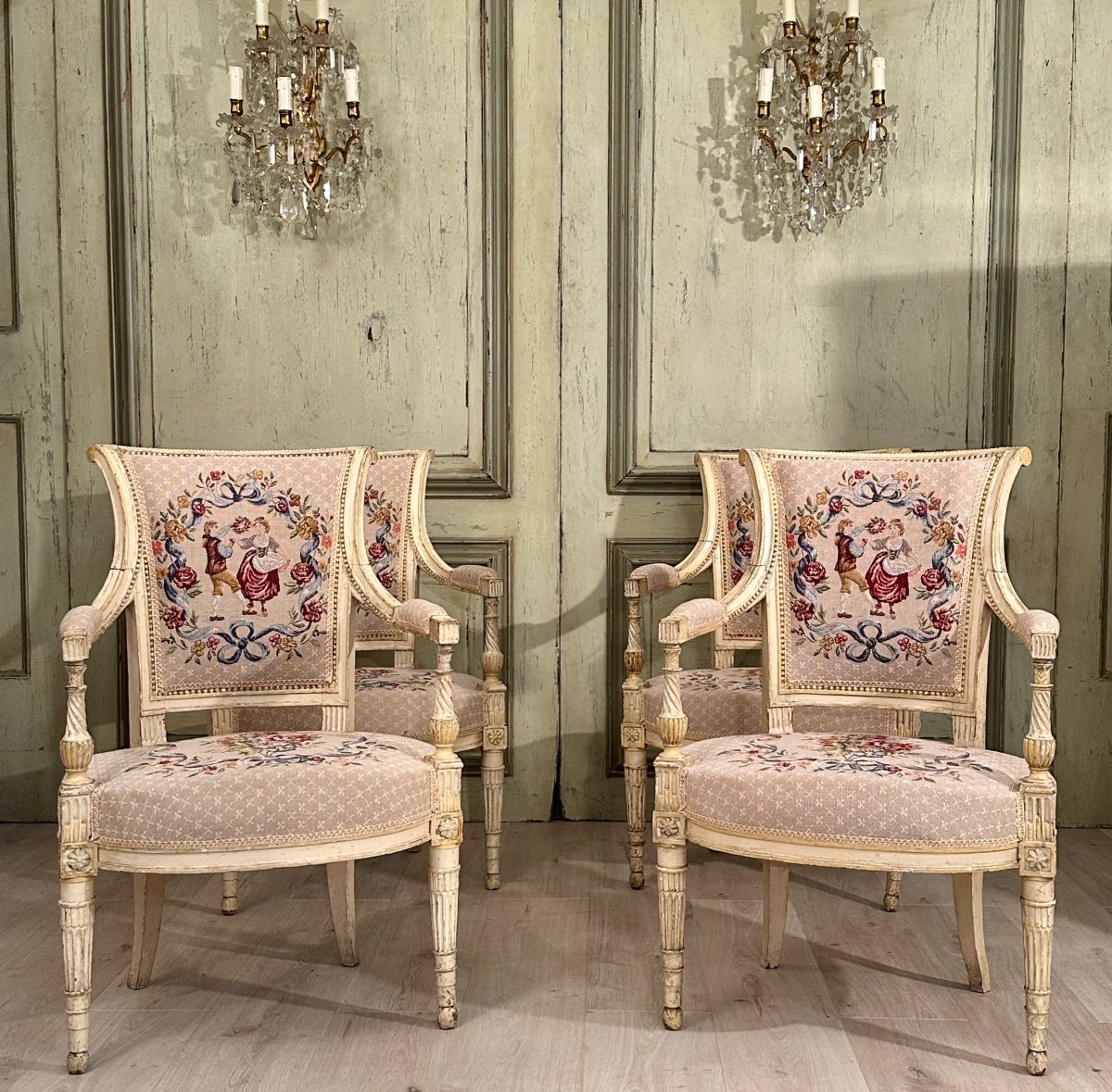 Suite De Quatre Fauteuils En Bois Laqué d'Epoque Louis XVI, Vers 1780-photo-2