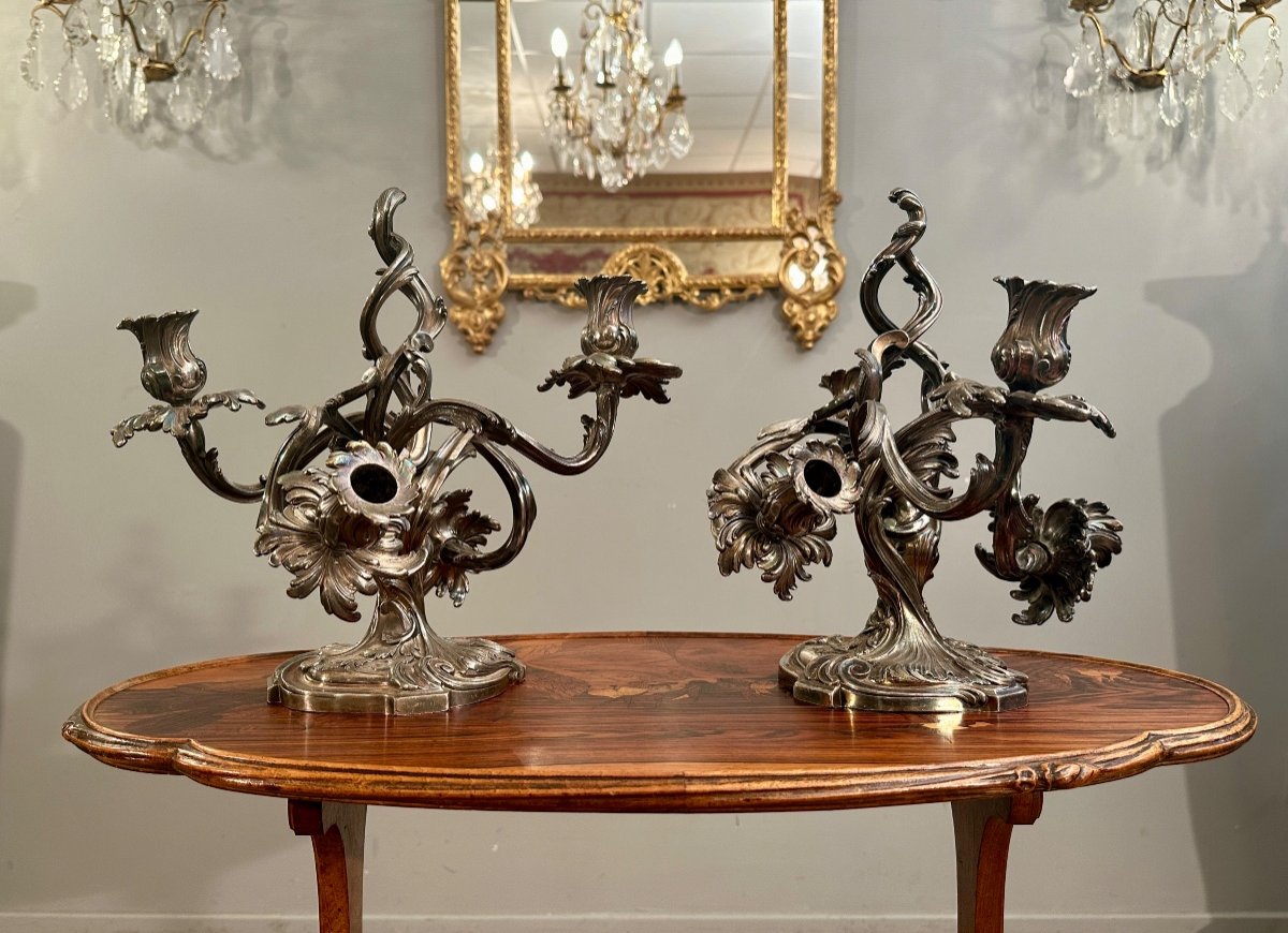 Victor Saglier, Pair Of Rocaille Candelabra In Silvered Bronze (1809-1894)