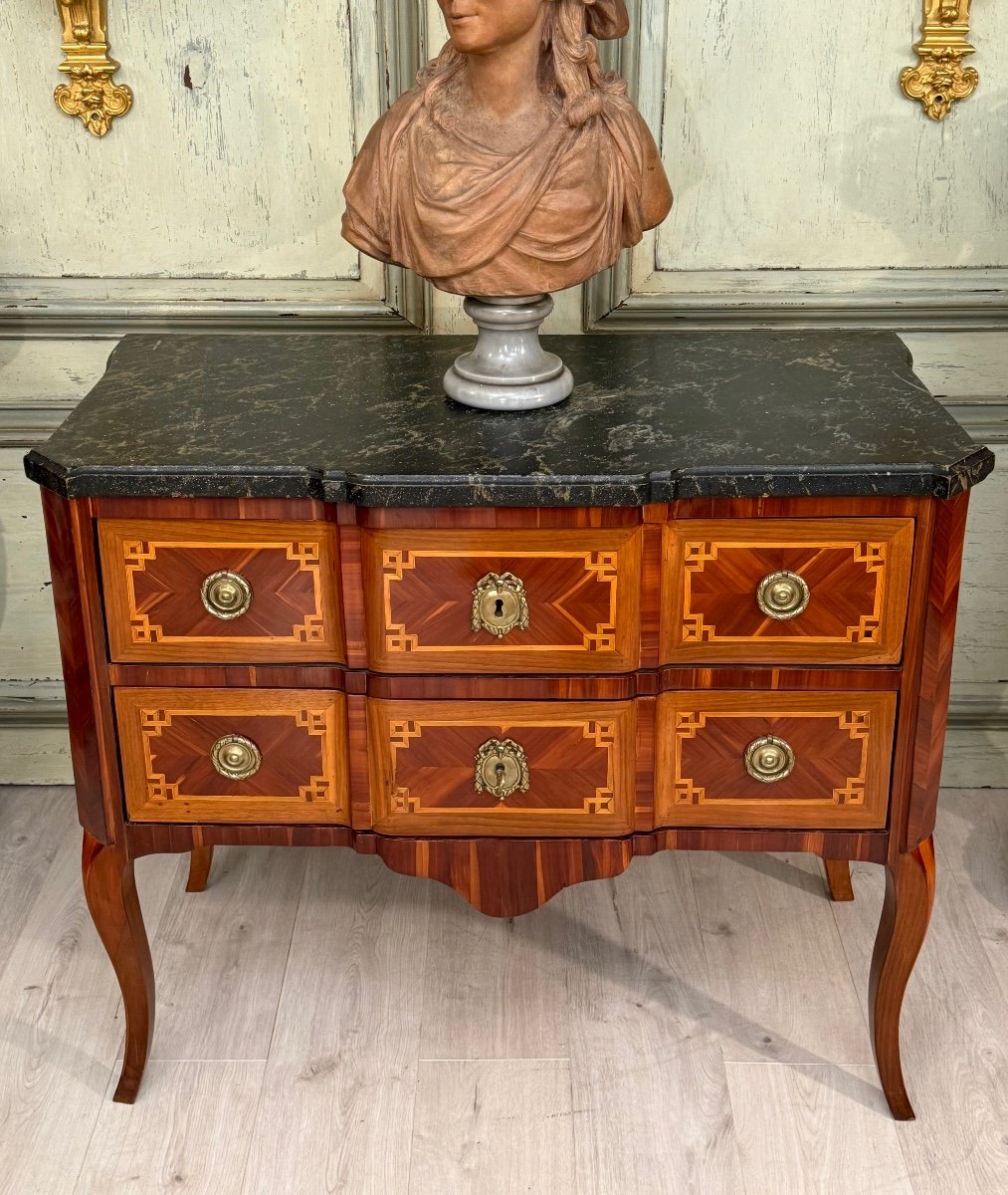 Transition Period Marquetry Sauteuse Chest Of Drawers Circa 1760-photo-2