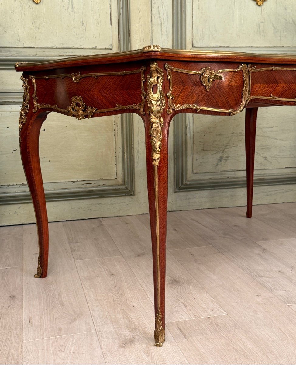 Bureau Plat En Marqueterie De Style Louis XV Travail Du Faubourg Vers 1900-photo-1