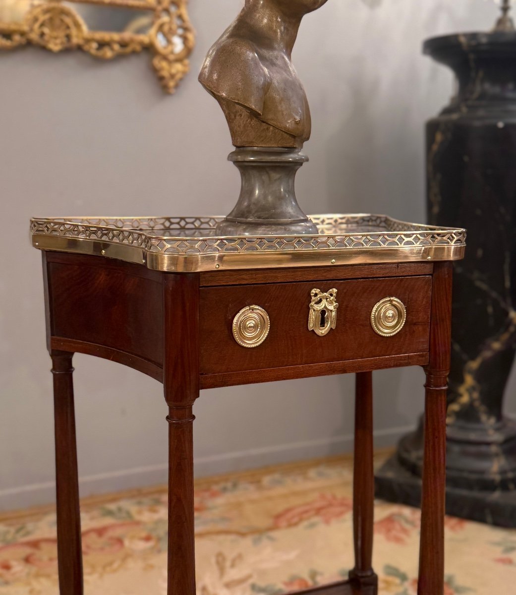 Small Louis XVI Stamped Mahogany Console Circa 1780-photo-3