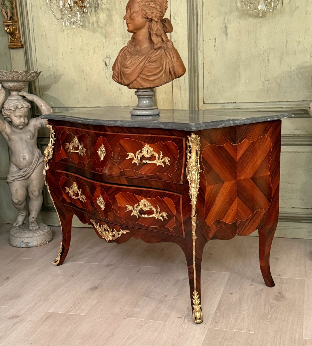 Commode Sauteuse En Marqueterie d'Epoque Louis XV Vers 1750-photo-3