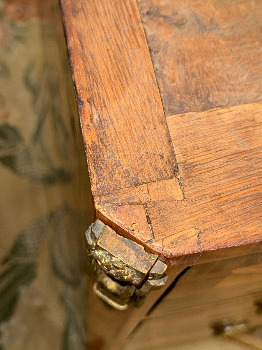 Pierre Roussel, Stamped Marquetry Chest Of Drawers From The Transition Period, Circa 1760-photo-1