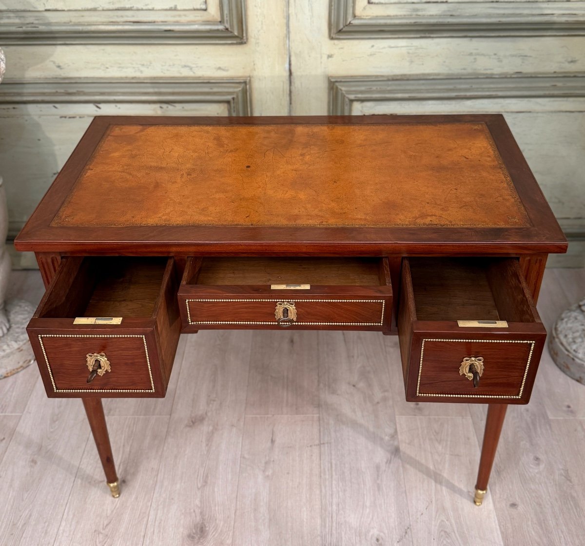 Leonard Boudin, Louis XVI Mahogany Bureau Plat Stamped Circa 1780-photo-2