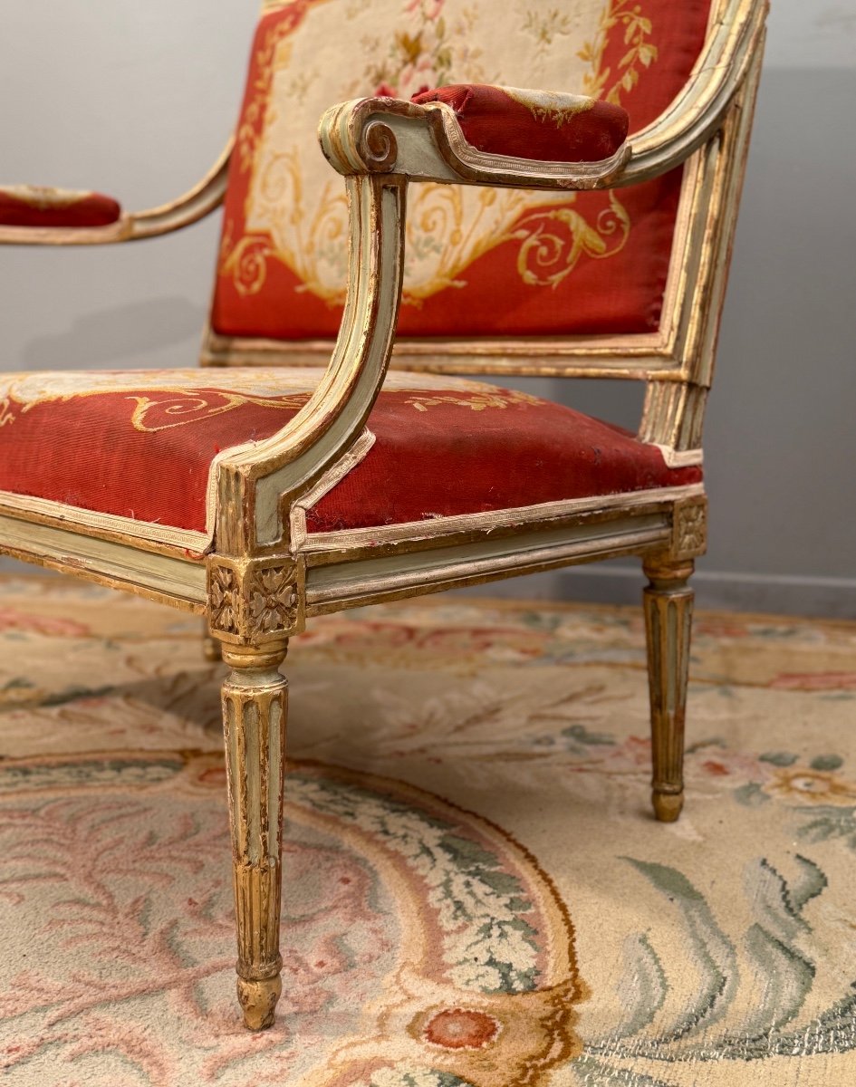 Lacquered Wood Marquise Stamped Louis XVI Period Chateau Furniture, Circa 1780-photo-3