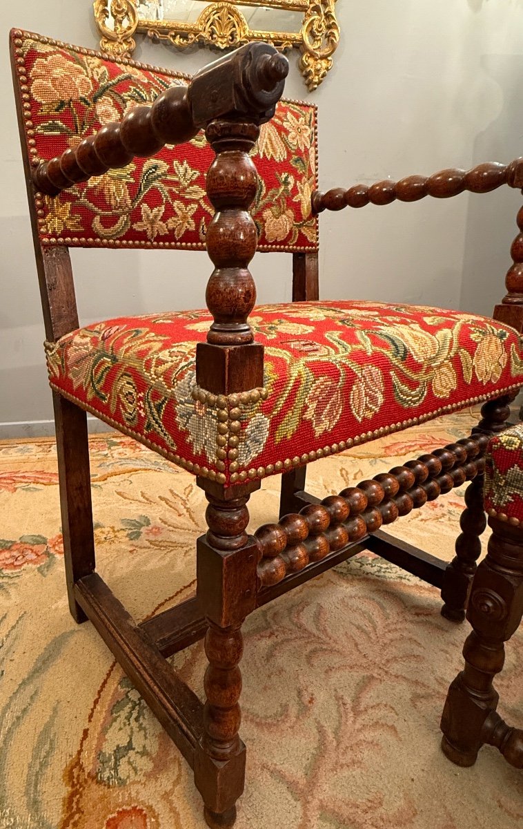 Chaise A Bras En Noyer d'Epoque Louis XIV XVIIème-photo-1