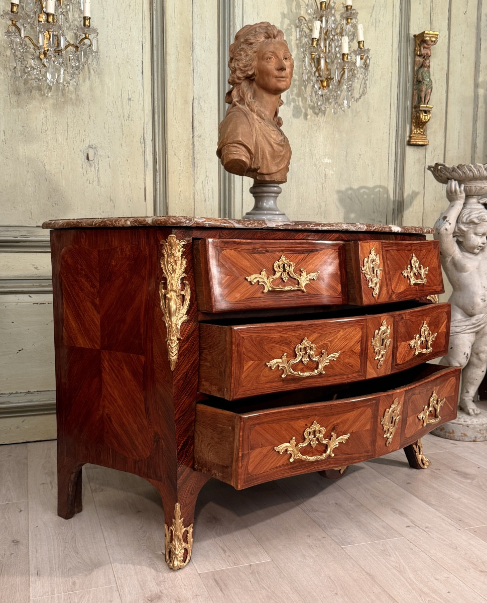 F. Rubestuck, P. Roussel, Commode En Marqueterie Estampillée d'Epoque Louis XV, Vers 1760-photo-1