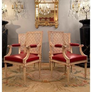 Suite De Quatre Fauteuils De Style Louis XVI Vers 1930