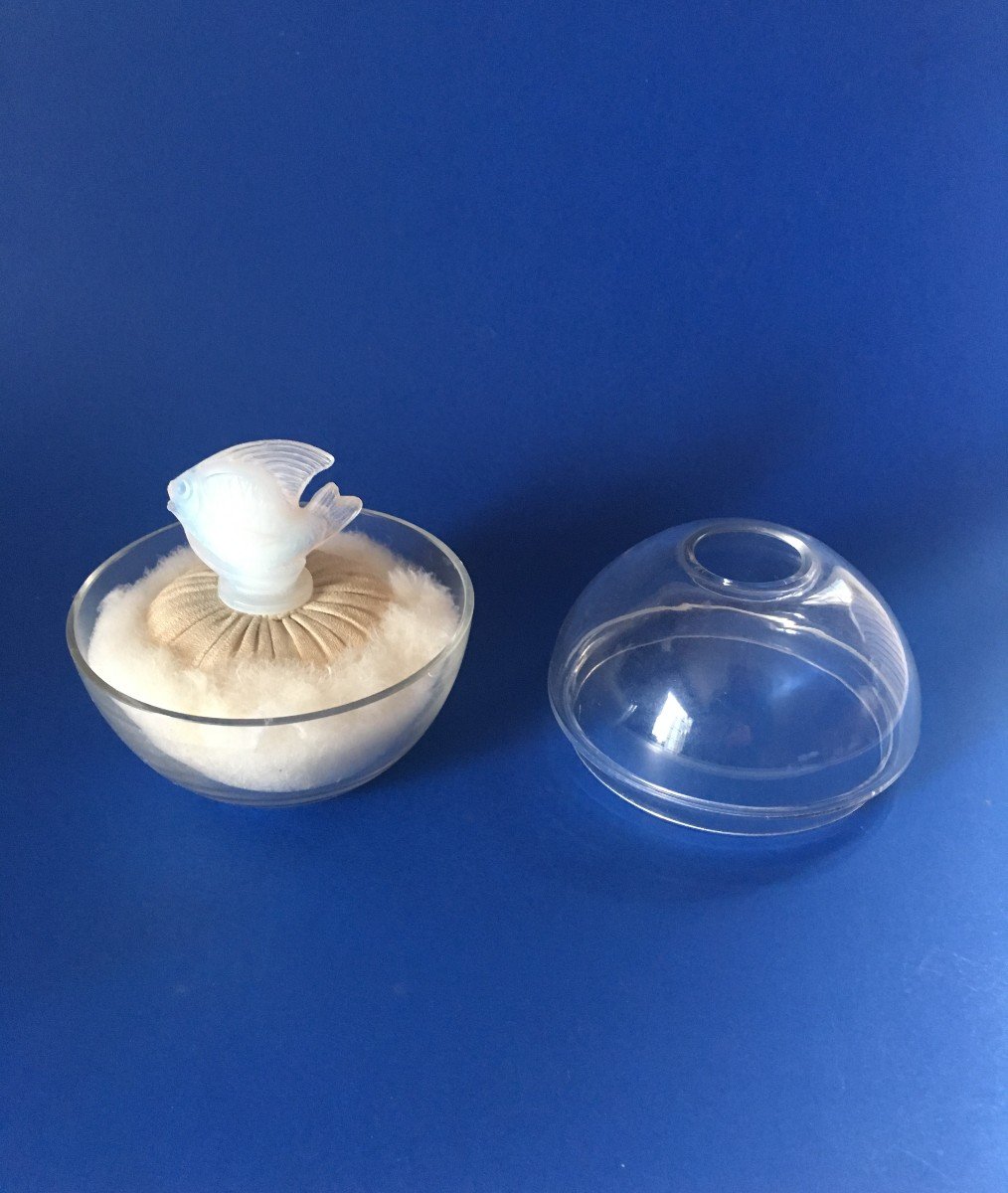 Sabino Prototype - Pouch In The Shape Of A Jar With A Puff Topped With A Fish.-photo-1