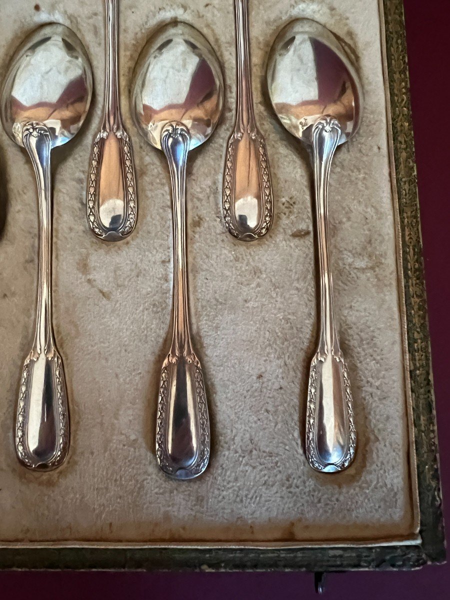 Set Of 12 Silver Teaspoons And Sugar Tongs In Its Original Box. -photo-2