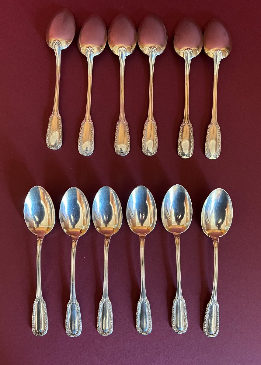 Set Of 12 Silver Teaspoons And Sugar Tongs In Its Original Box. -photo-4