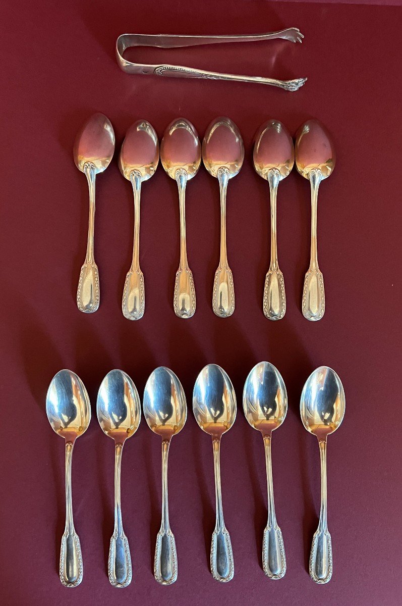 Set Of 12 Silver Teaspoons And Sugar Tongs In Its Original Box. -photo-3