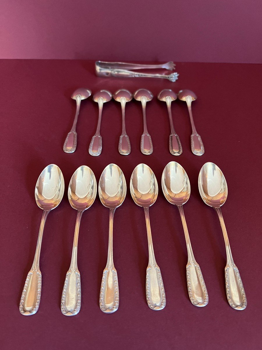 Set Of 12 Silver Teaspoons And Sugar Tongs In Its Original Box. -photo-6