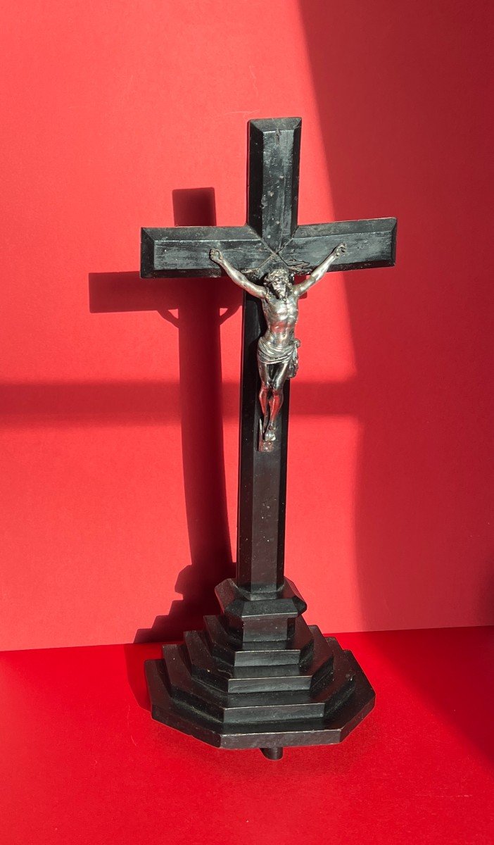 Christ On The Cross, Blackened Wood And Silvered Bronze. 19th Century.