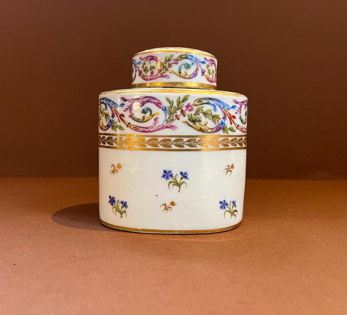 Boite à thé en porcelaine de Paris Samson  1900/1920.