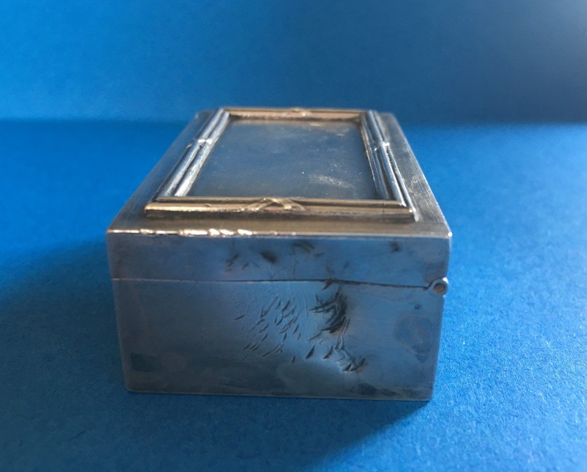 Silver Stamp Box Lid With Crossed Ribbon Frieze And The Name Gaston Is Engraved.-photo-5