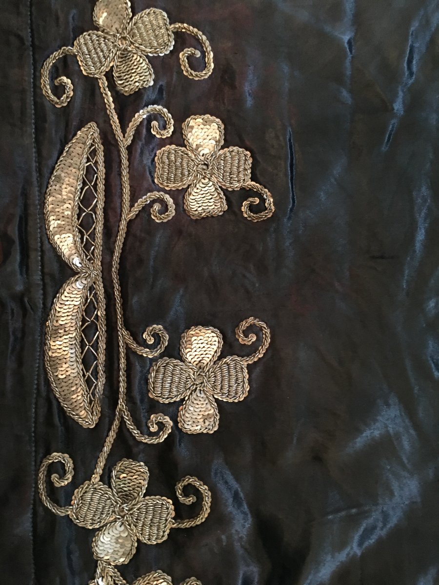Panneau en satin de soie noir brodé de fil d'argent Travail Ottoman Fin XIXe Début XXé-photo-4