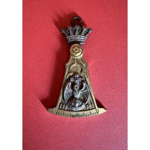 Badge d'Office maconnique britannique ( Grande Loge de Grande-Bretagne), Fin XIX Iéme siécle.