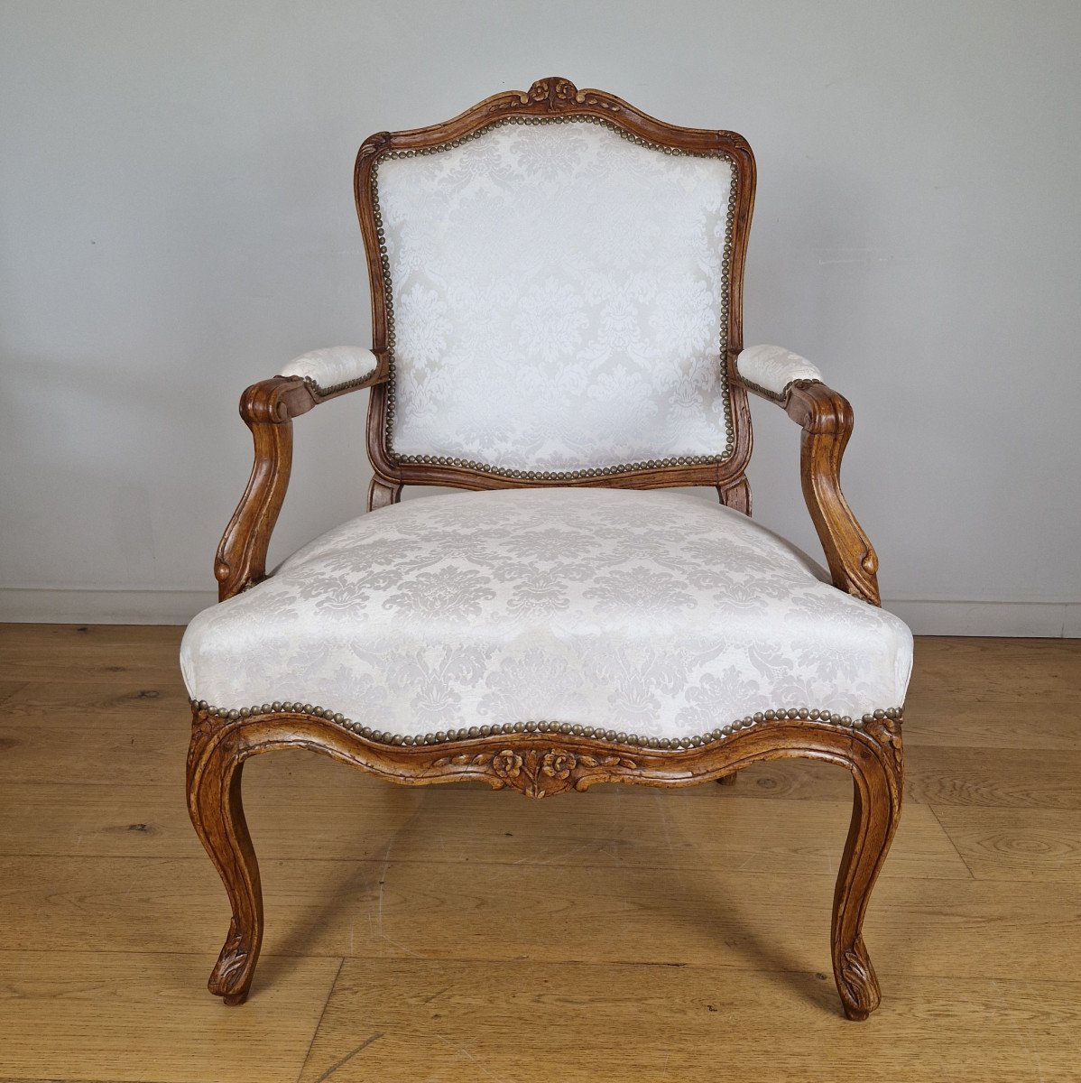 A Louis XV Armchairs Mid 18th Century , Circa 1750. -photo-4