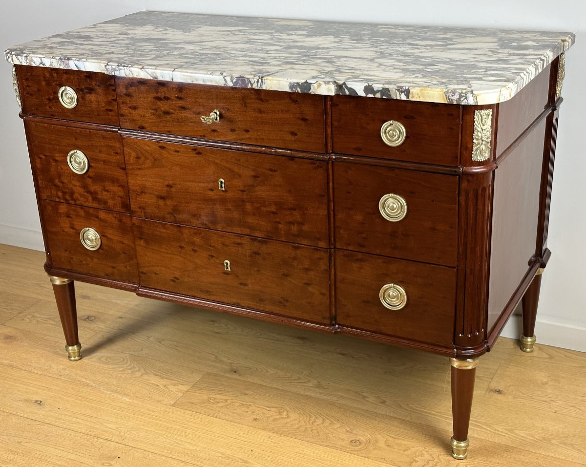 Jean-françois Leleu  A Louis XVI Mahogany Commode, Stamped By Jean-françois Leleu-photo-3