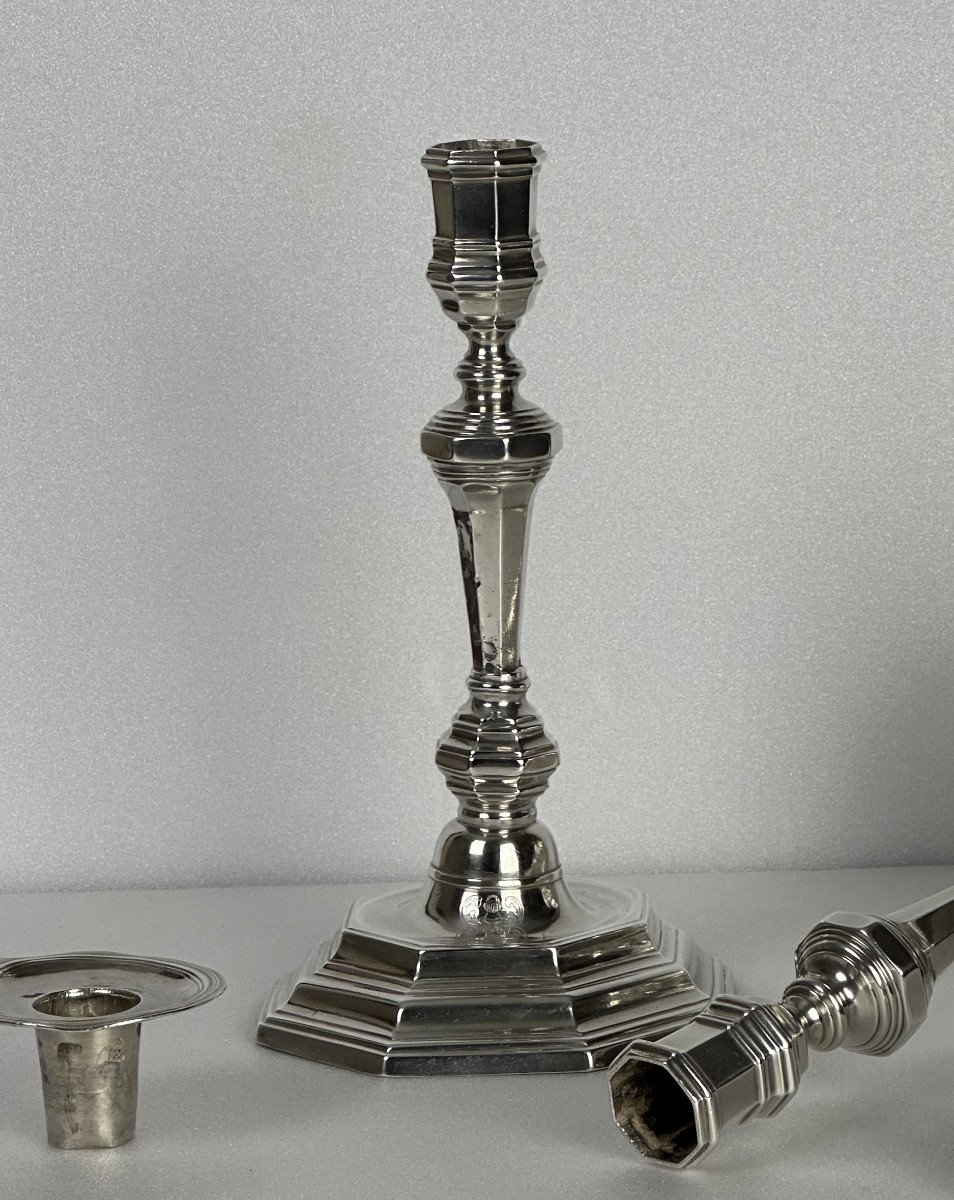 Paire De Bougeoirs Armoriés En Argent D’époque Louis XV Vers 1720 - 1725-photo-8