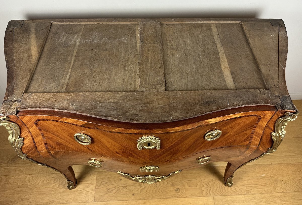 A Louis XV Commode Stamped André-pierre Jacot 18th Century Circa 1766 -1770-photo-7