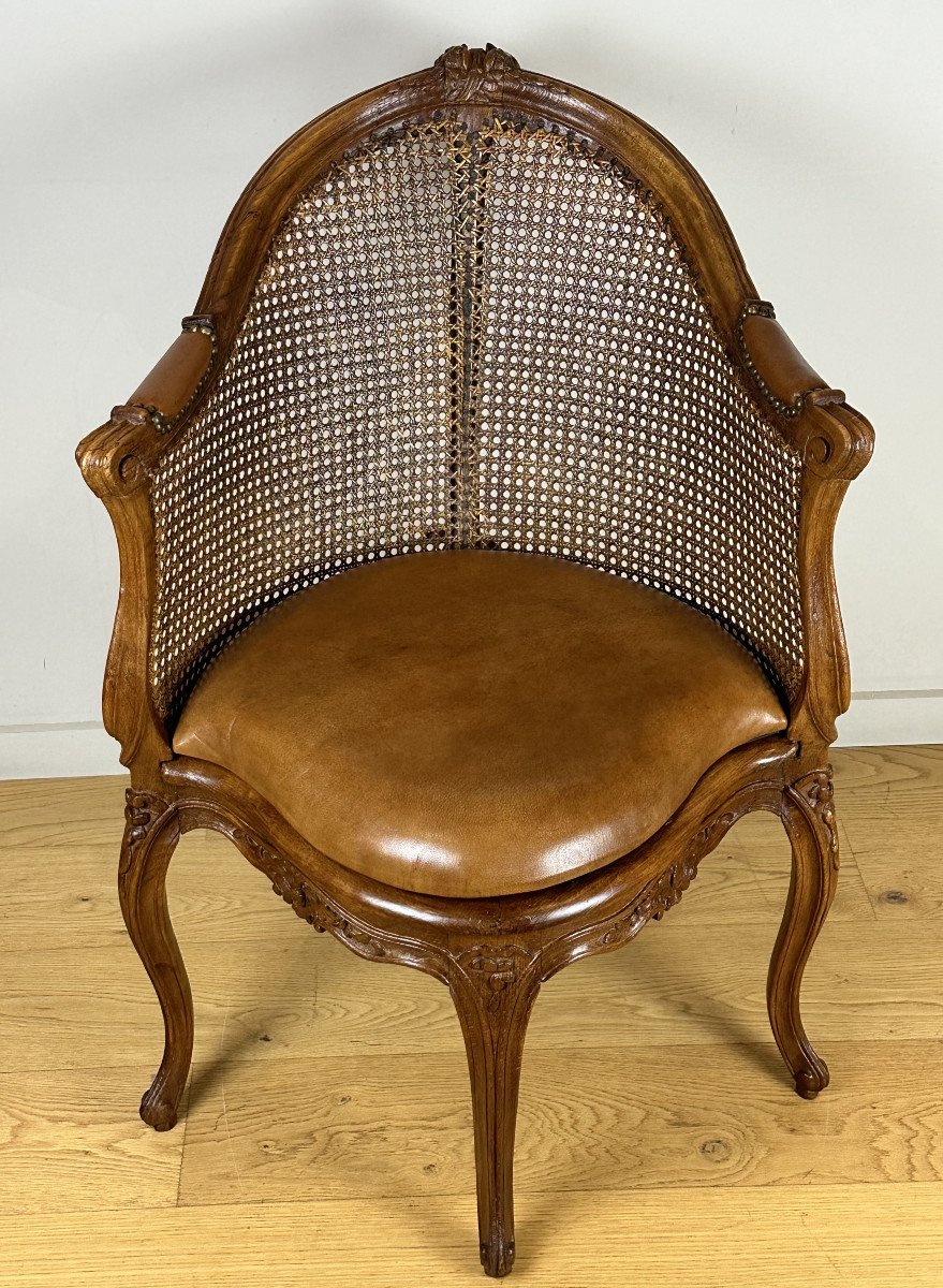 Fauteuil de bureau d’époque Louis XV, XVIIIe siècle.