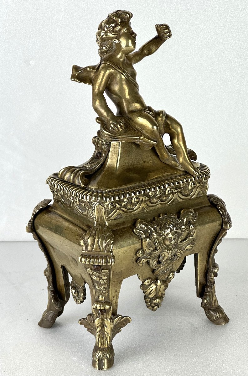 Paire de chenets en bronze doré d’époque Louis XIV, fin XVIIe début XVIIIe.-photo-3