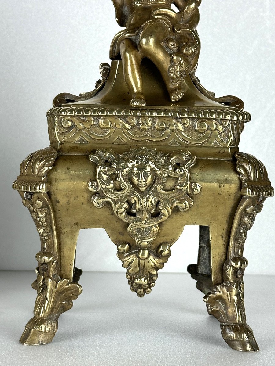 Paire de chenets en bronze doré d’époque Louis XIV, fin XVIIe début XVIIIe.-photo-6